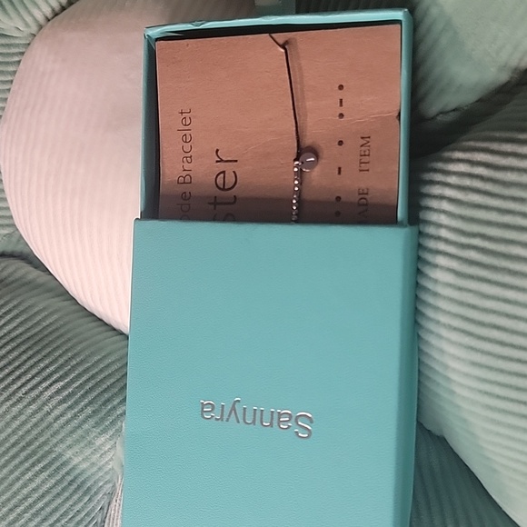 Sister Morse code bracelet - Picture 3 of 4